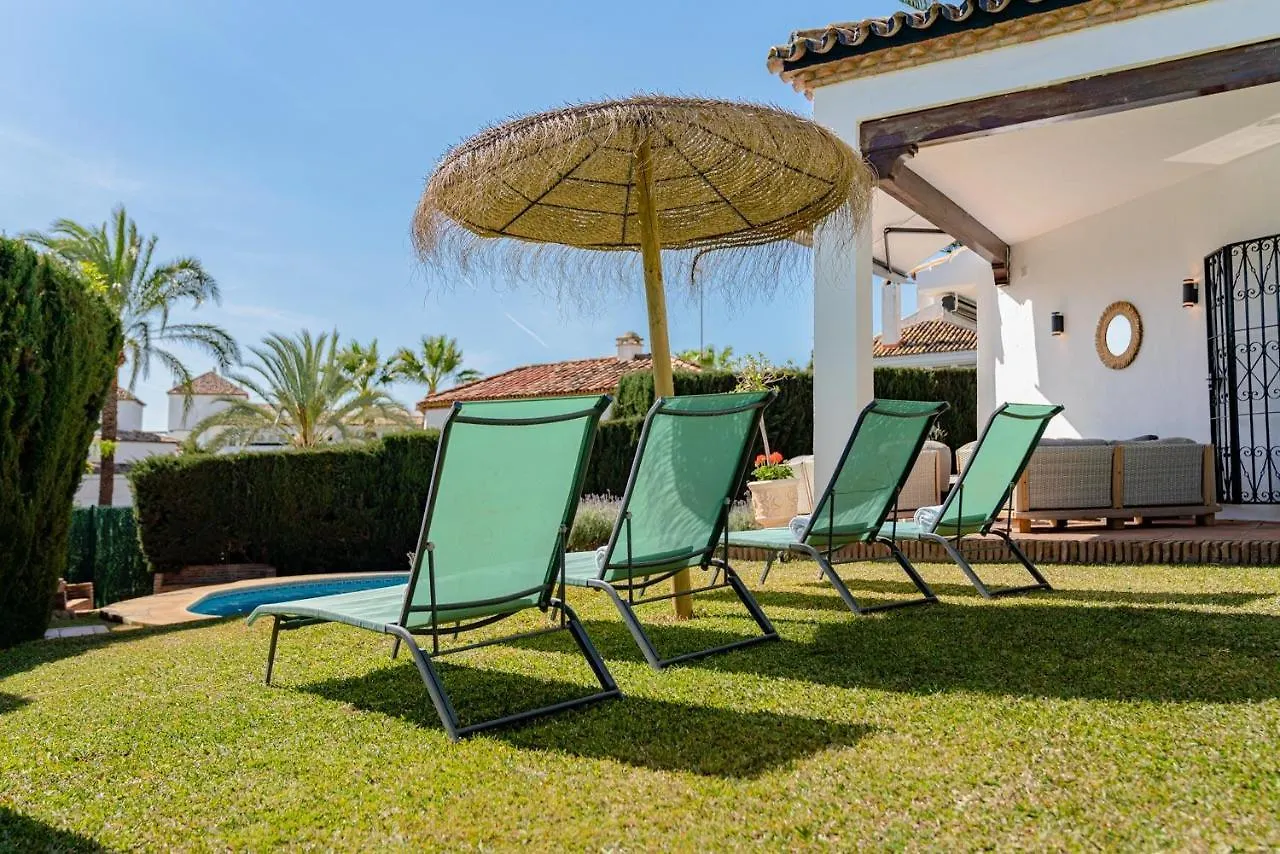Lirios Village Marbella 0*,